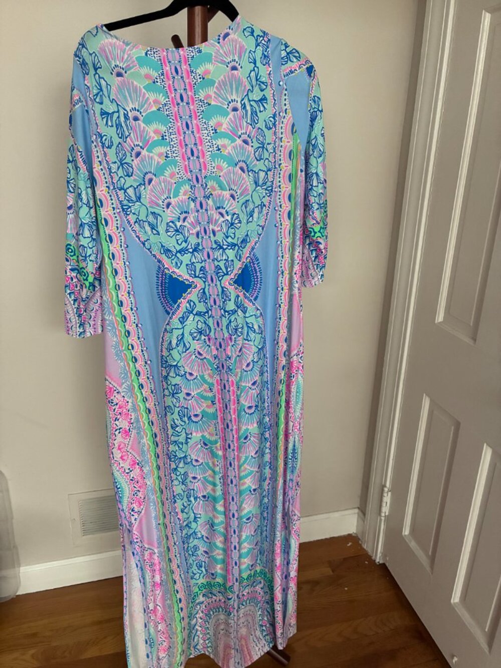 Dress Lilly Pulitzer XXL new with manufacturing flaw, one spot color misprint - Picture 4 of 8
